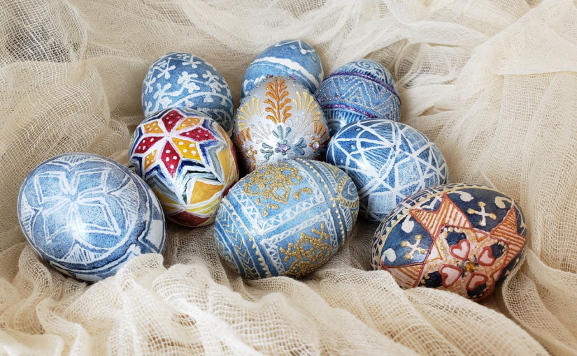 The Art of Decorating Eggs and How to Decorate Eggs with Becoming Moonlight®